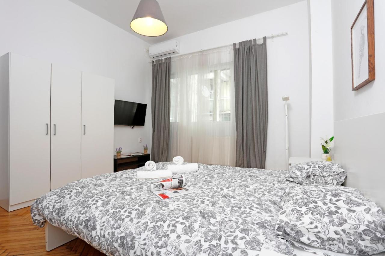 Lovely Apartment With 2 Bedrooms Бухарест Экстерьер фото