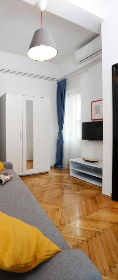 Lovely Apartment With 2 Bedrooms Бухарест Экстерьер фото